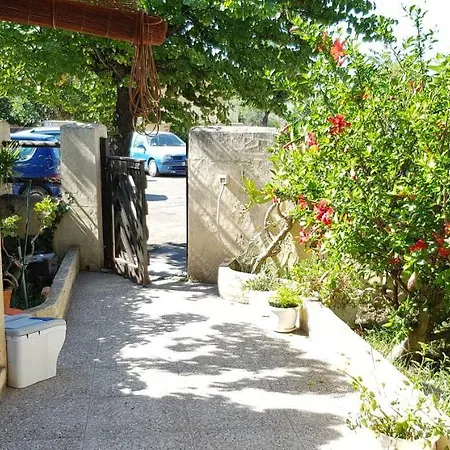 Villetta Singola Con Giardino Dom wakacyjny Capitana